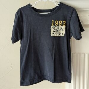 H&M | Graphic Buffalo League T-shirt